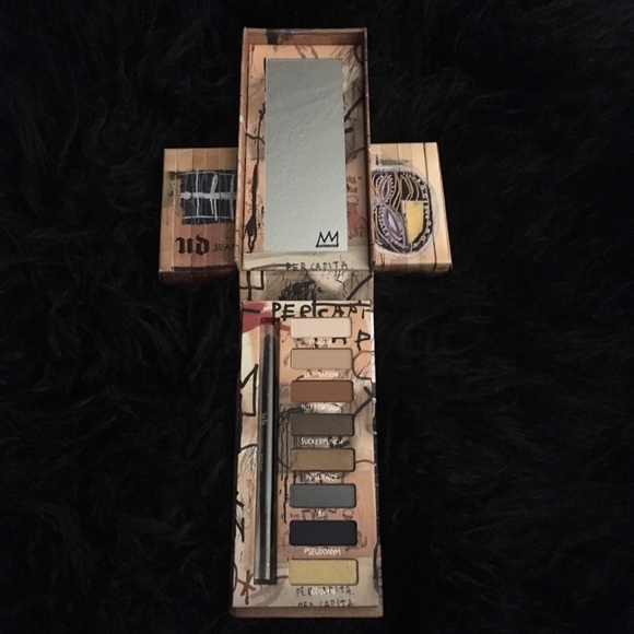 Urban Decay JeanMichel Basquiat Gold Griot Palette - Picture 3 of 7